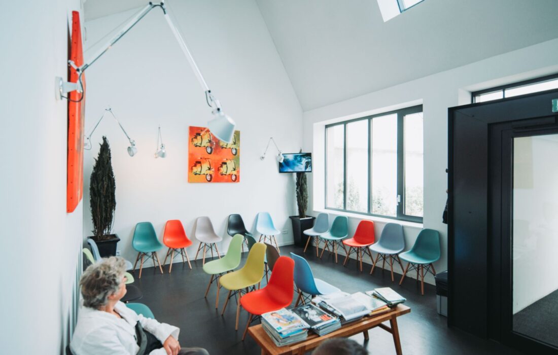 5df802fe6f00009715948d01